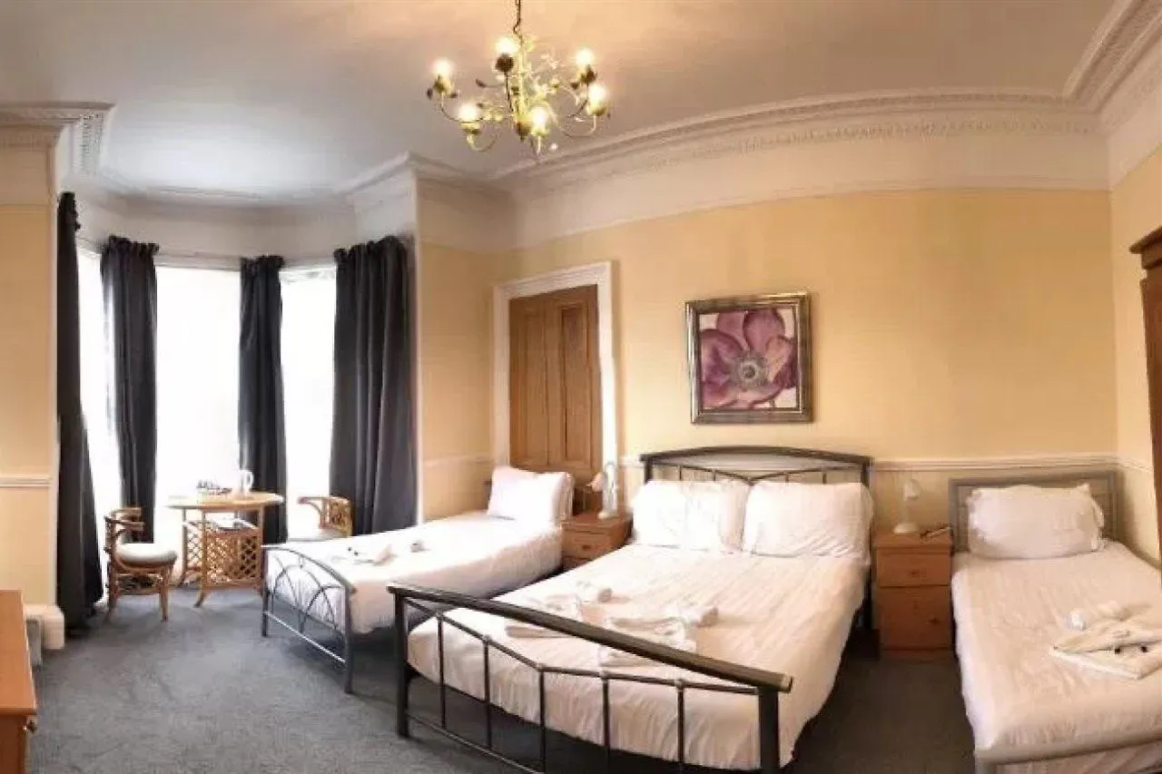 Cruachan Guest House EDI